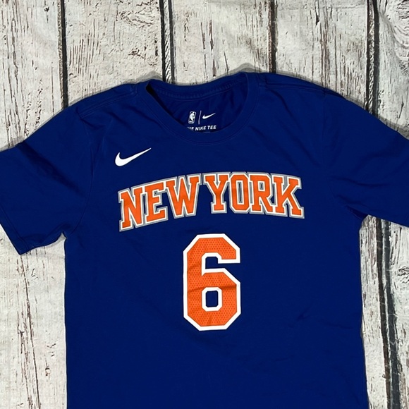 New York Knicks Kristaps Porzingis The Nike Tee Blue NBA Basketball Tshirt - Picture 3 of 6